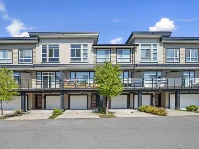 Townhouse for sale in Chilliwack, Chilliwack, 106 8413 Midtown.