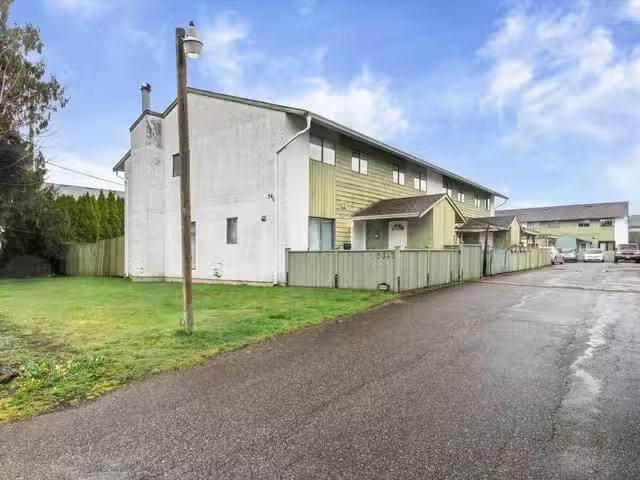 Townhouse for sale in Chilliwack, Chilliwack, 2 9342 Hazel Str.