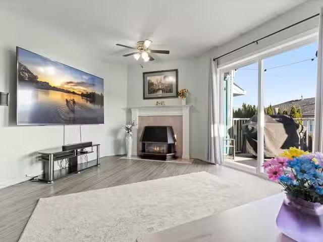 Townhouse for sale in Chilliwack, Sardis, 10 6480 Vedder Road.