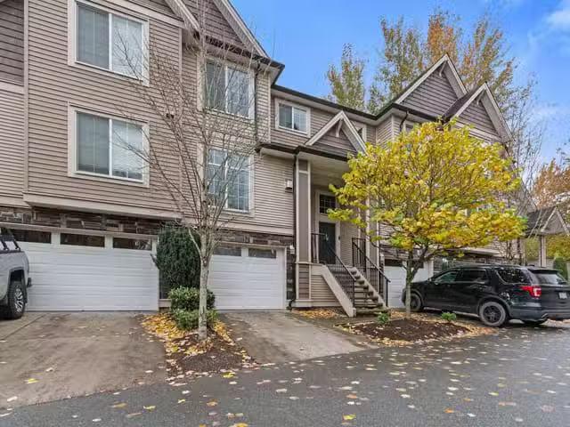 Townhouse for sale in Chilliwack, Sardis, 18 46832 Hudson Road.