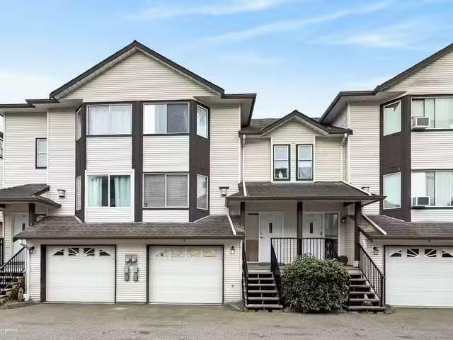 Townhouse for sale in Chilliwack, Sardis, 27 45740 Thomas Road.