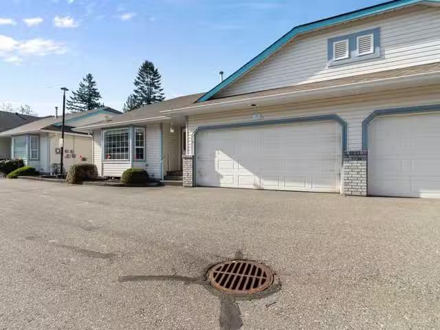 Townhouse for sale in Chilliwack, Sardis, 31 45175 Wells Road.