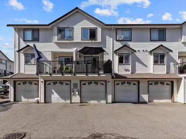 Townhouse for sale in Chilliwack, Sardis, 39 45740 Thomas Road.
