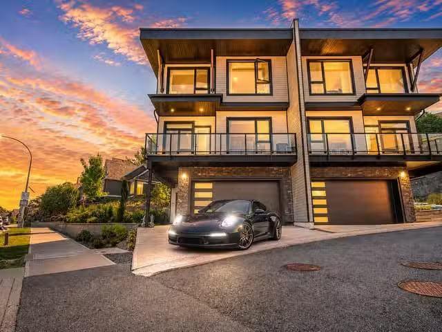 Townhouse for sale in Abbotsford, Abbotsford, 14 35706 Marshal.