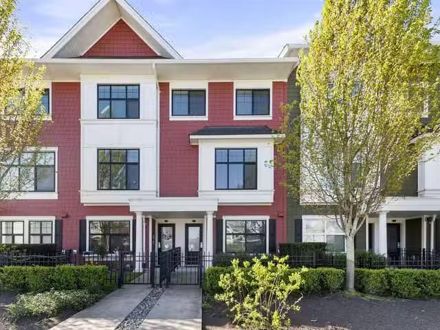 Townhouse for sale in Abbotsford, Abbotsford, 11 27735 Roundho.
