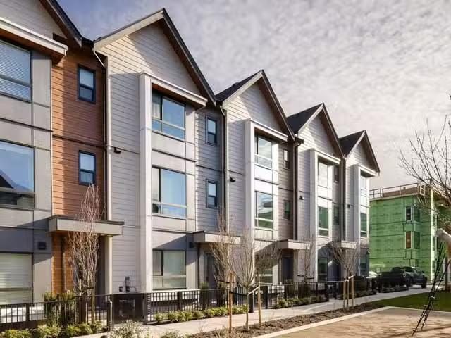 Townhouse for sale in Abbotsford, Abbotsford, 74 30530 Cardina.