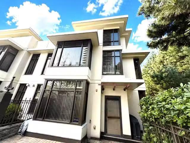 Townhouse for sale in Burnaby, Burnaby North, TH13 2089 Rosser.