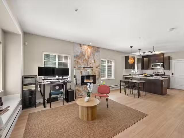 Townhouse for sale in Burnaby, Burnaby North, 111 368 Ellesmer.