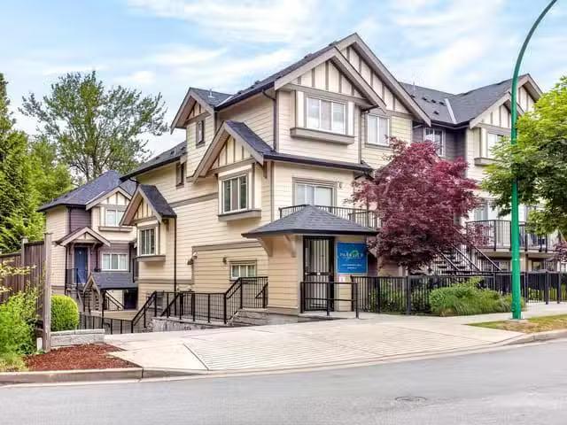 Townhouse for sale in Burnaby, Burnaby North, 12 4033 Dominion.