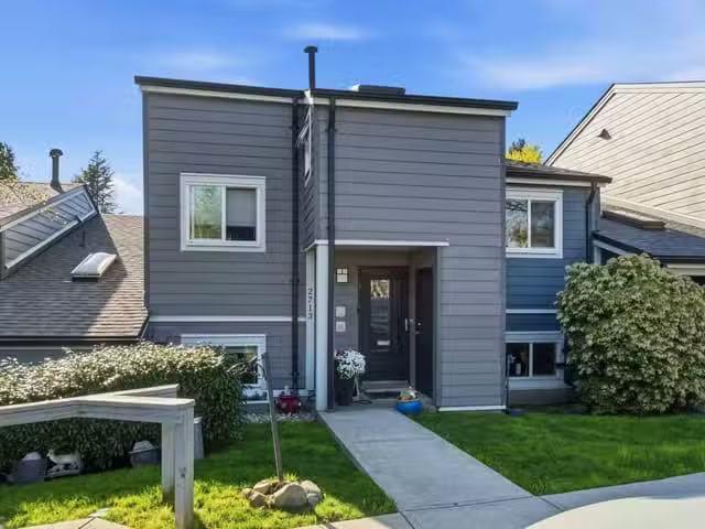 Townhouse for sale in Burnaby, Burnaby North, 2713 Ellerslie A.