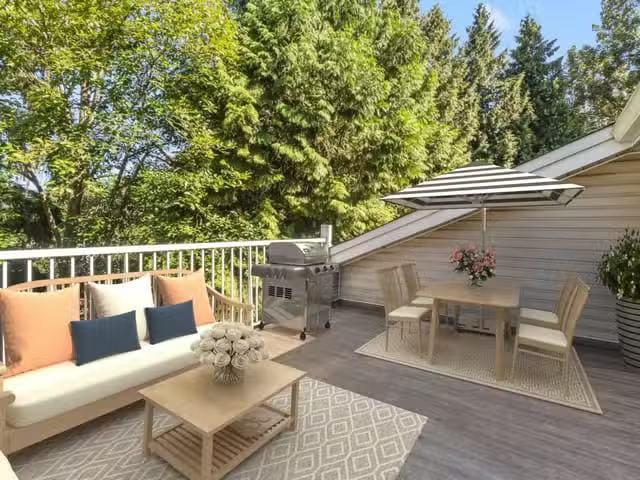 Townhouse for sale in Burnaby, Burnaby North, 2082 Springer Av.