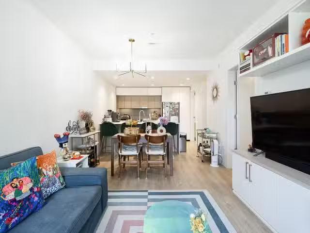 Townhouse for sale in Burnaby, Burnaby North, 208 9888 Univers.