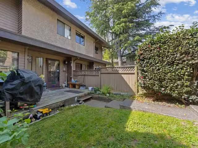 Townhouse for sale in Burnaby, Burnaby North, 6884 Bromley Cou.