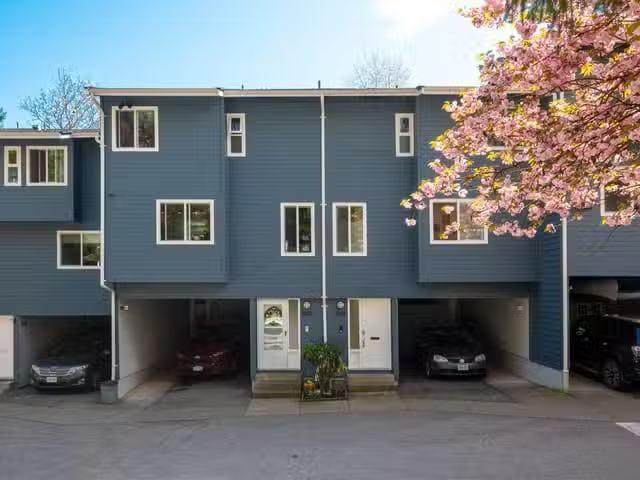 Townhouse for sale in Burnaby, Burnaby North, 8328 Aspenwood P.