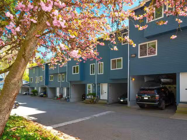 Townhouse for sale in Burnaby, Burnaby North, 8328 Aspenwood P.