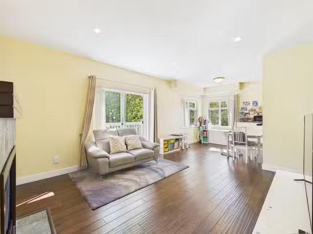 Townhouse for sale in Burnaby, Burnaby South, 141 7388 Macpher.