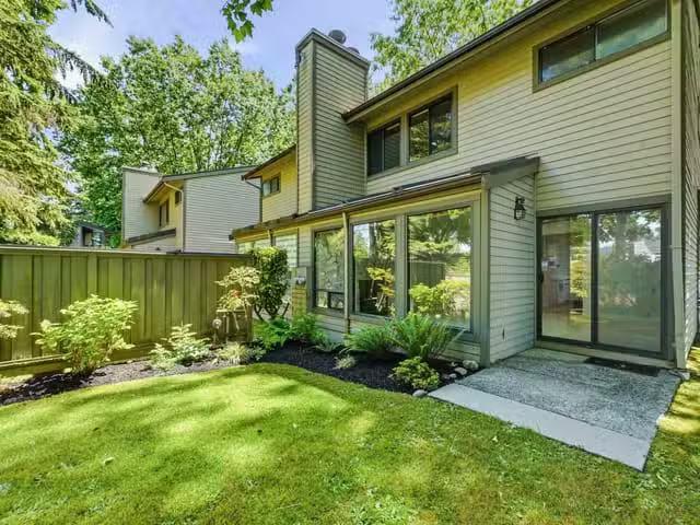 Townhouse for sale in Burnaby, Burnaby South, 5837 Mayview Cir.