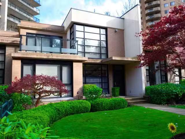 Townhouse for sale in Burnaby, Burnaby South, 6198 Wilson Aven.