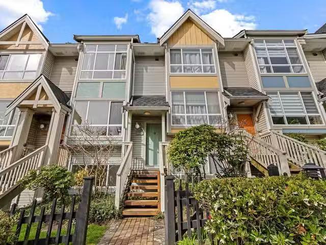 Townhouse for sale in Burnaby, Burnaby South, 7393 Magnolia Te.
