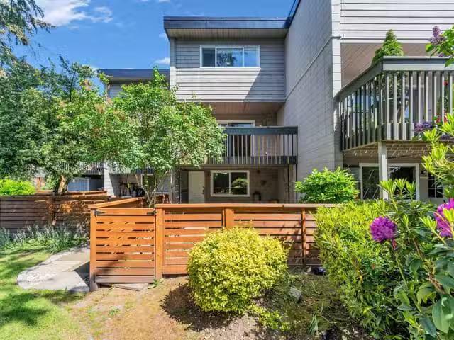 Townhouse for sale in Delta, Ladner, a Street, 263145609