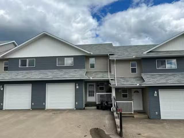 Townhouse for sale in Fort Nelson, Fort Nelson, 7 4620 E 52 Av.