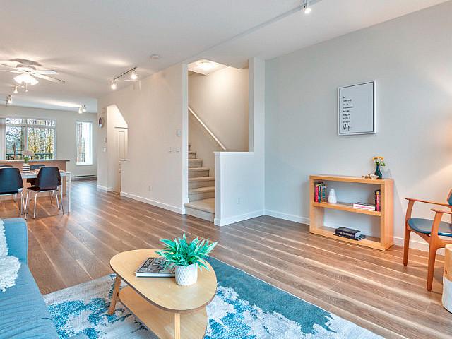 Townhouse For Sale In harvest At Westerleigh: Mls®#r2947010