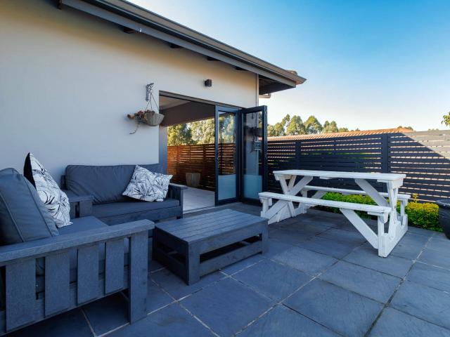 Townhouse For Sale in Hillcrest Central, Hillcrest