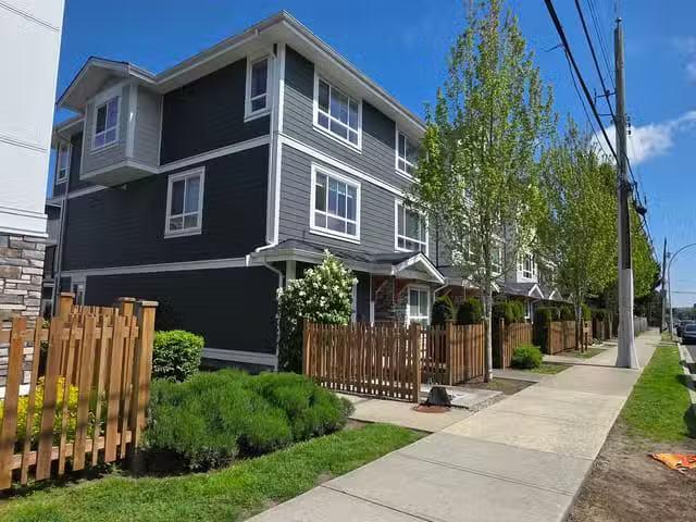 Townhouse for sale in Langley, Langley, a Avenue, 263139191