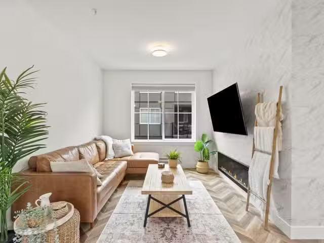 Townhouse for sale in Langley, Langley, Street, 263138685