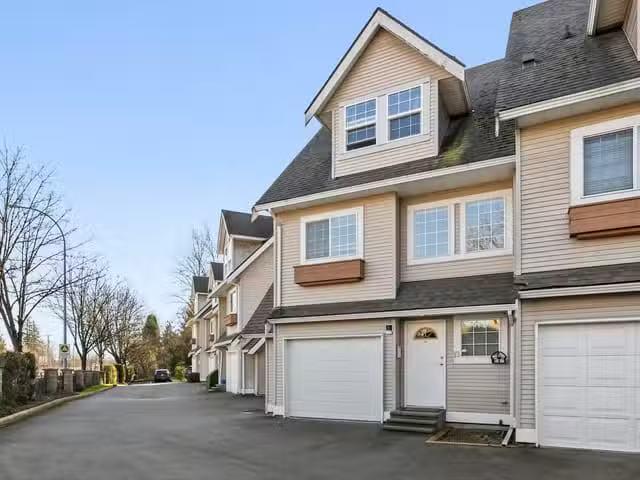 Townhouse for sale in Langley, Langley, 13 19948 Willoughby Wa.