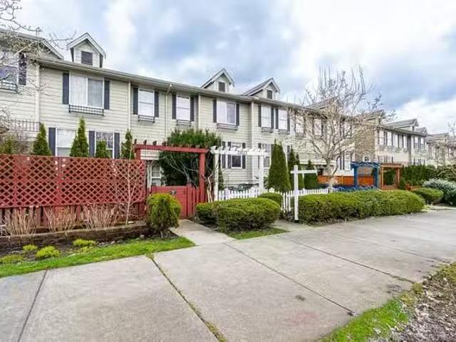 Townhouse for sale in Langley, Langley, 21123 80 Avenue, 26310.