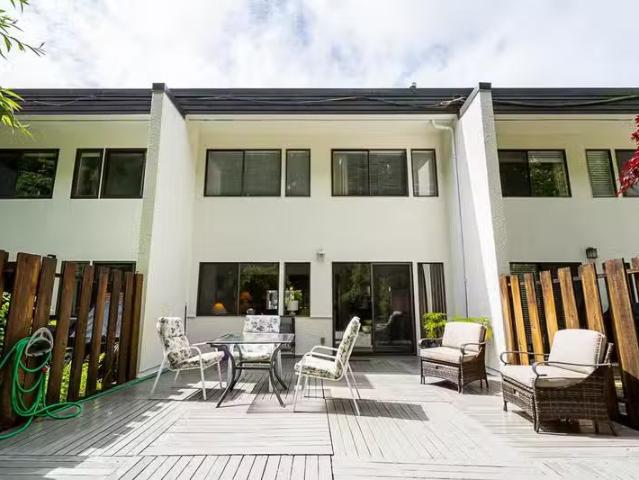 Townhouse for sale in Montecito, Burnaby, Burnaby North, 7383.