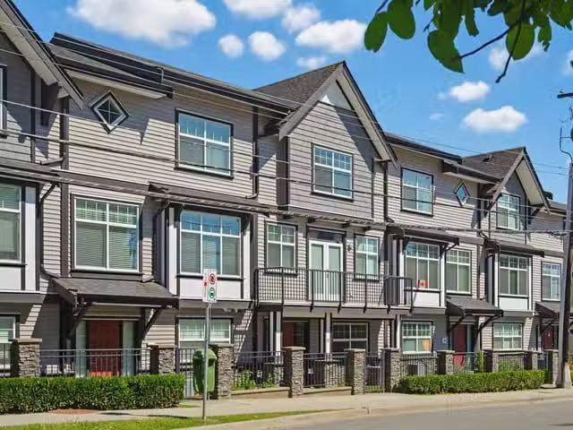 Townhouse for sale in Mission, Mission, 15 7740 Grand Street.