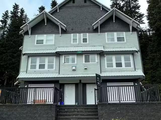 Townhouse for sale in Mission, Mission, 20959 Sakwi Creek Road.
