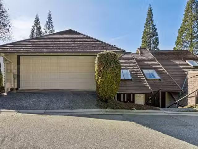 Townhouse for sale in North Vancouver, North Vancouver, 5709 O.