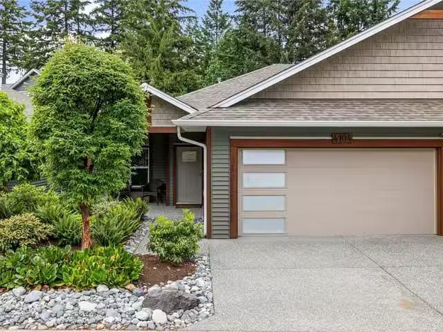 Townhouse for sale in Nanaimo, 4104 Emerald Woods Pl, 1038667