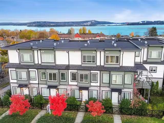 Townhouse for sale in Nanaimo, 101 253 Victoria Rd, 1033651