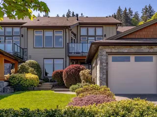 Townhouse for sale in Nanaimo, 102 5418 Jacobs Ln, 1039362