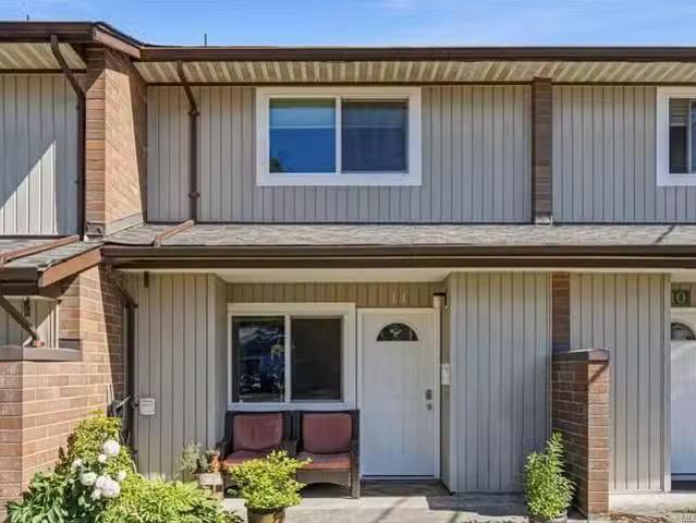 Townhouse for sale in Nanaimo, 11 285 Harewood Rd, 1039292