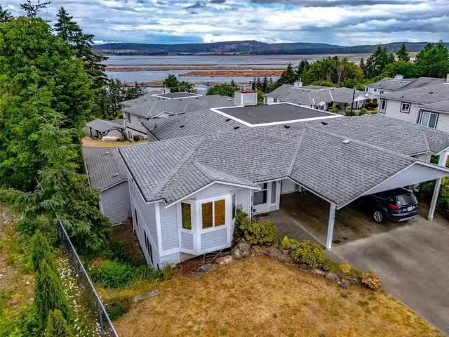 Townhouse for sale in Nanaimo, 398 Petroglyph Cres, 1039737