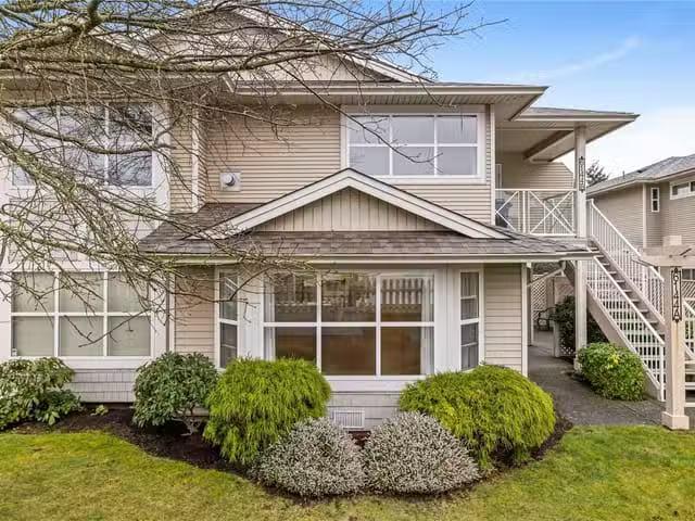 Townhouse for sale in Nanaimo, A 6144 Mc Girr Rd, 1038373