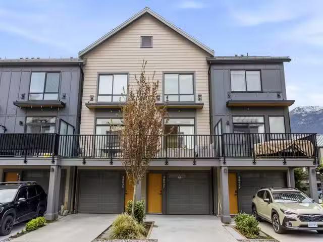 Townhouse for sale in Squamish, Squamish, 38037 Keel Way, 2631.