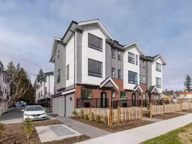 Townhouse for sale in Sullivan Station, Surrey, Surrey, 12635.