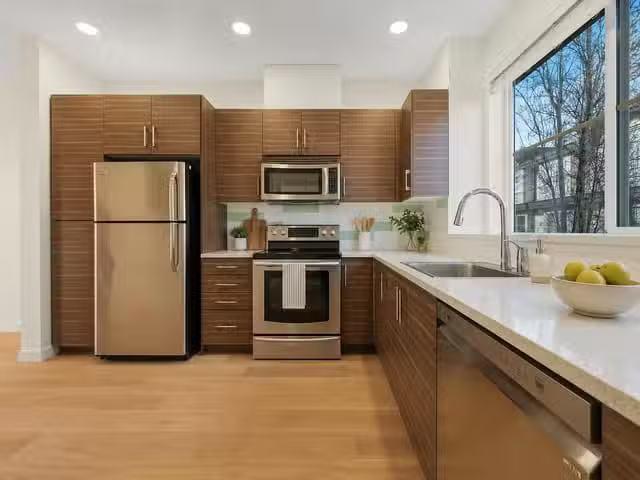 Townhouse for sale in Surrey, Cloverdale, a Avenue, 263150404