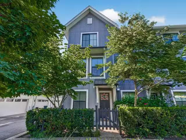 Townhouse for sale in Surrey, Cloverdale, a Street, 263151695