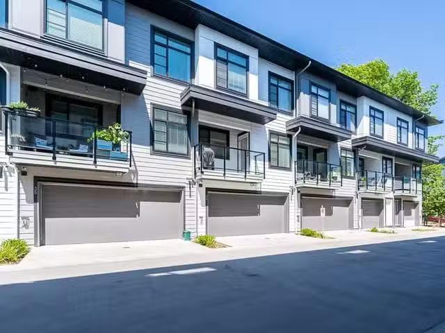 Townhouse for sale in Surrey, Cloverdale, a Street, 263153369