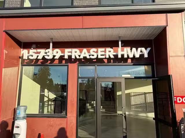 Townhouse for sale in Surrey, Surrey, 114 15739 Fraser Highway.