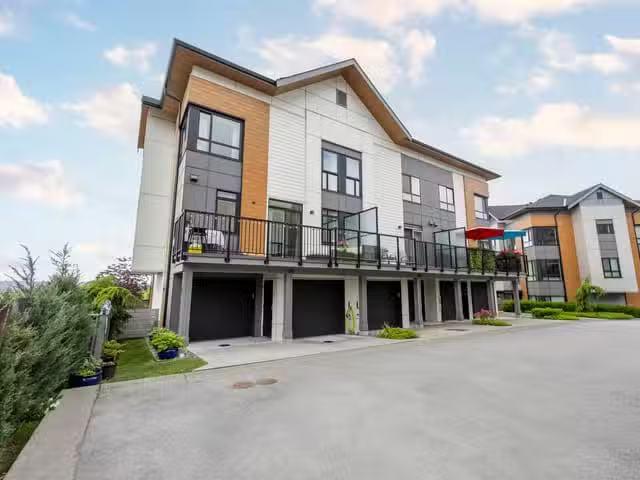 Townhouse for sale in Surrey, Surrey, 123 15111 Edmund Drive.