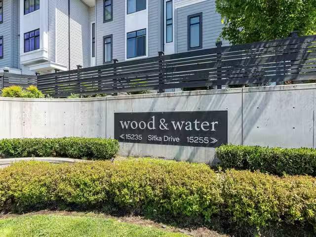 Townhouse for sale in Surrey, Surrey, 130 15235 Sitka Drive, 2.