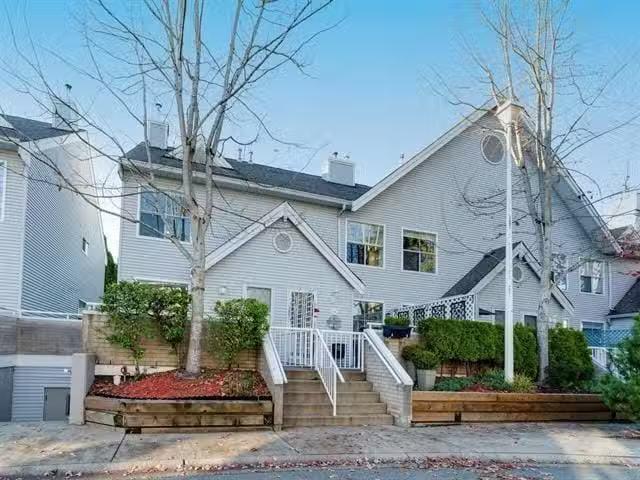 Townhouse for sale in Surrey, Surrey, a Avenue, 263156906